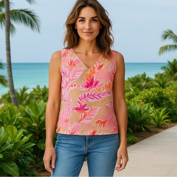 NWT, Karlie 100% Linen Top. - Picture 1 of 6